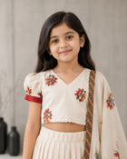 Girls Floral Print Lehenga Choli Set with Dupatta - Off white