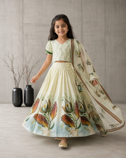 Girls Floral Print Lehenga Choli Set with Dupatta – Pista